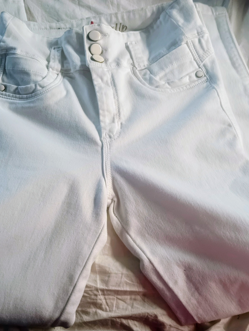 Women’s Skinny Jeans - White Stretch Slim Fit